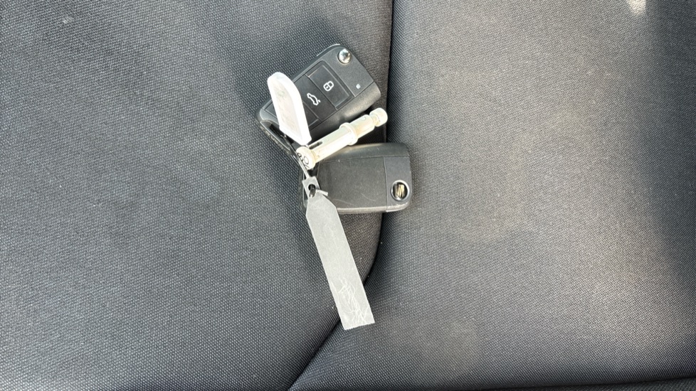 SEAT Ibiza 1.0 TSI 110 FR 5dr Petrol Hatchback - Image 20