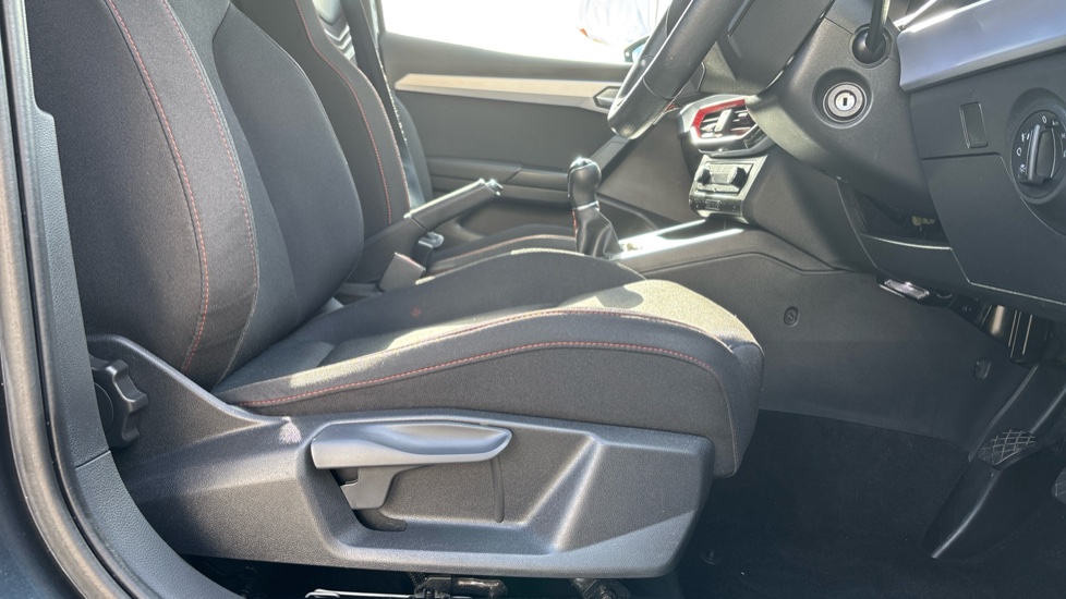 SEAT Ibiza 1.0 TSI 110 FR 5dr Petrol Hatchback - Image 37