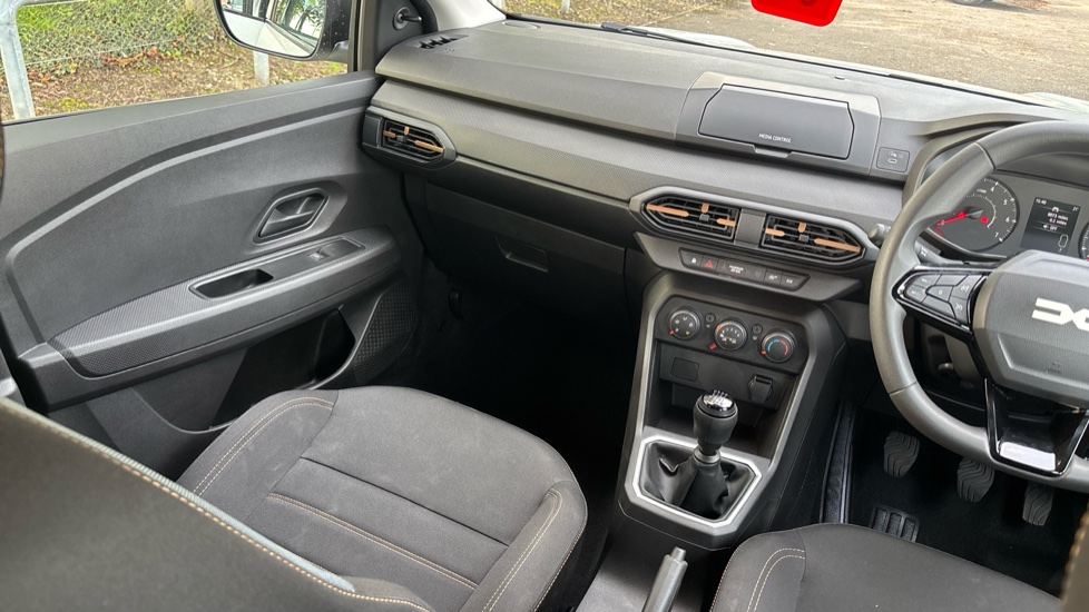 Dacia Sandero Stepway 1.0 TCe Essential 5dr Petrol Hatchback - Image 14