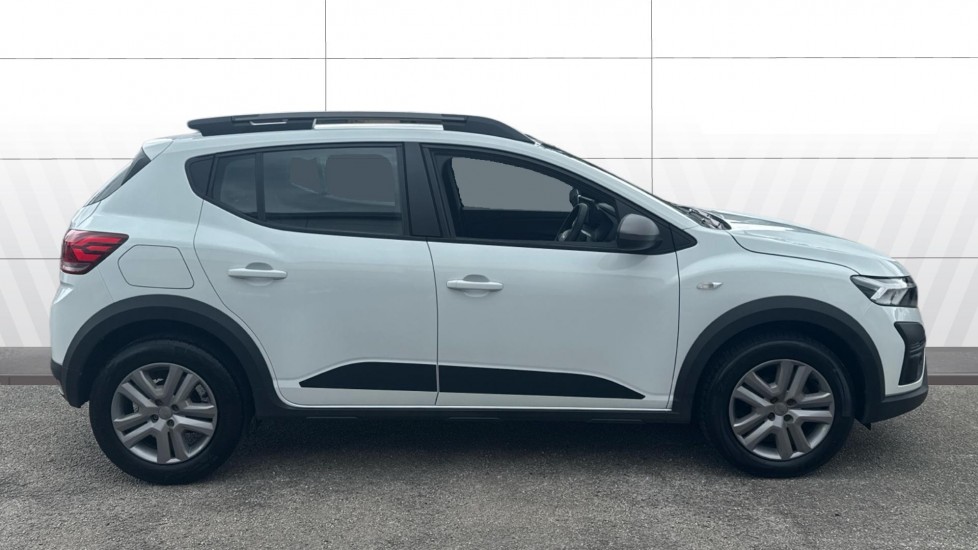Dacia Sandero Stepway 1.0 TCe Expression 5dr CVT Petrol Hatchback - Image 5