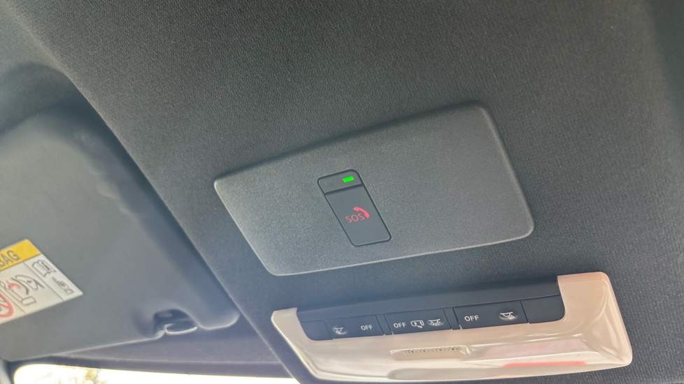 Nissan Juke 1.6 Hybrid N-Connecta 5dr Auto Hybrid Hatchback - Image 34