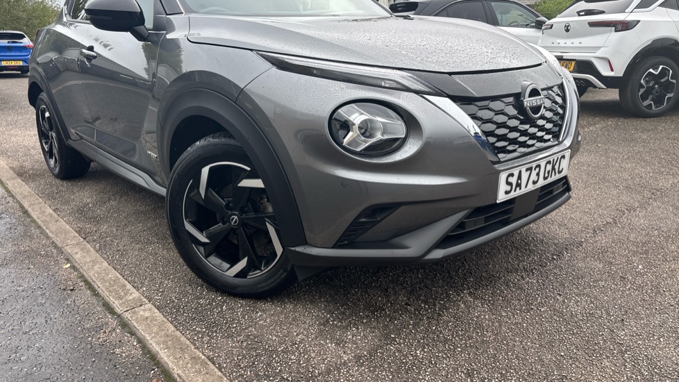 Nissan Juke 1.6 Hybrid N-Connecta 5dr Auto Hybrid Hatchback - Image 43