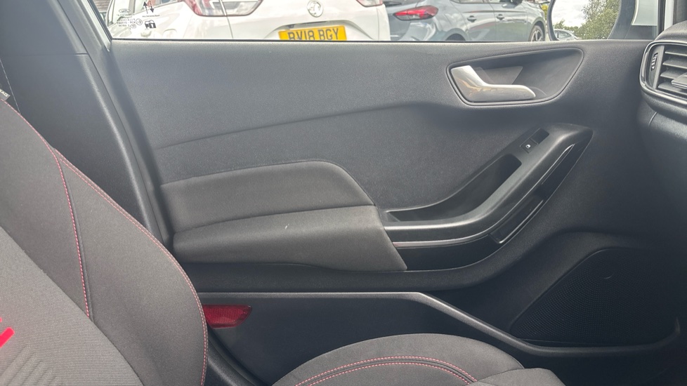 Ford Fiesta 1.0 EcoBoost ST-Line 5dr Petrol Hatchback - Image 32