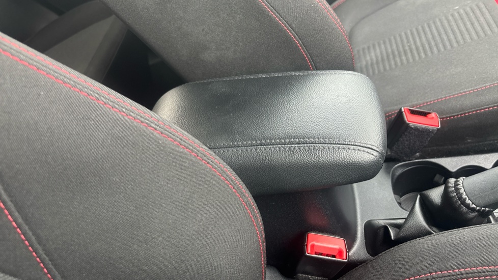 Ford Fiesta 1.0 EcoBoost ST-Line 5dr Petrol Hatchback - Image 35