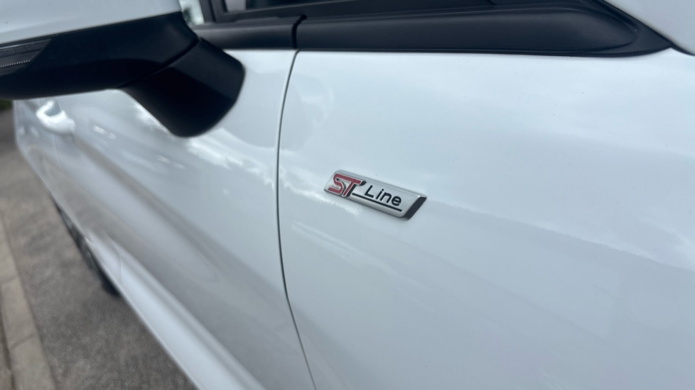 Ford Fiesta 1.0 EcoBoost ST-Line 5dr Petrol Hatchback - Image 44