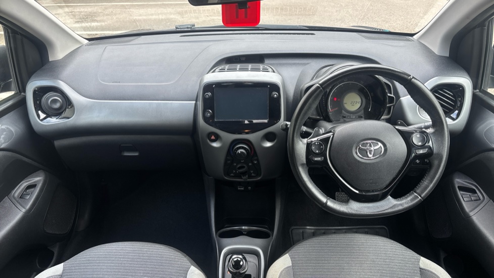 Toyota Aygo 1.0 VVT-i X-Play TSS 5dr x-shift Petrol Hatchback - Image 10
