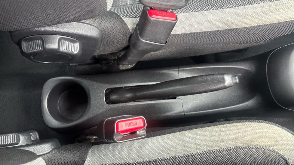 Toyota Aygo 1.0 VVT-i X-Play TSS 5dr x-shift Petrol Hatchback - Image 36