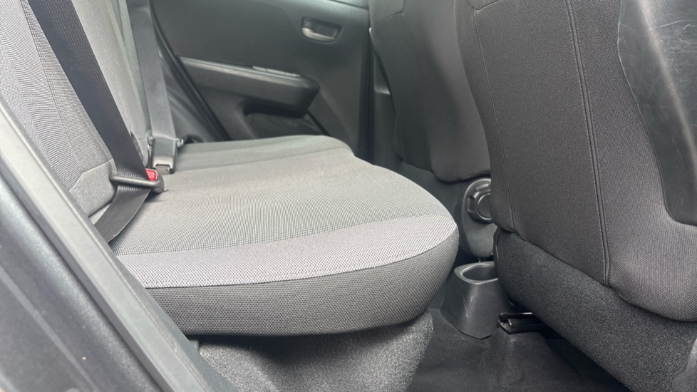 Toyota Aygo 1.0 VVT-i X-Play TSS 5dr x-shift Petrol Hatchback - Image 38