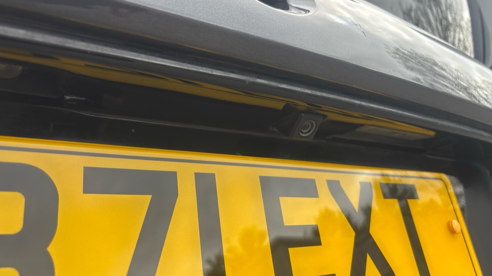 Toyota Aygo 1.0 VVT-i X-Play TSS 5dr x-shift Petrol Hatchback - Image 41