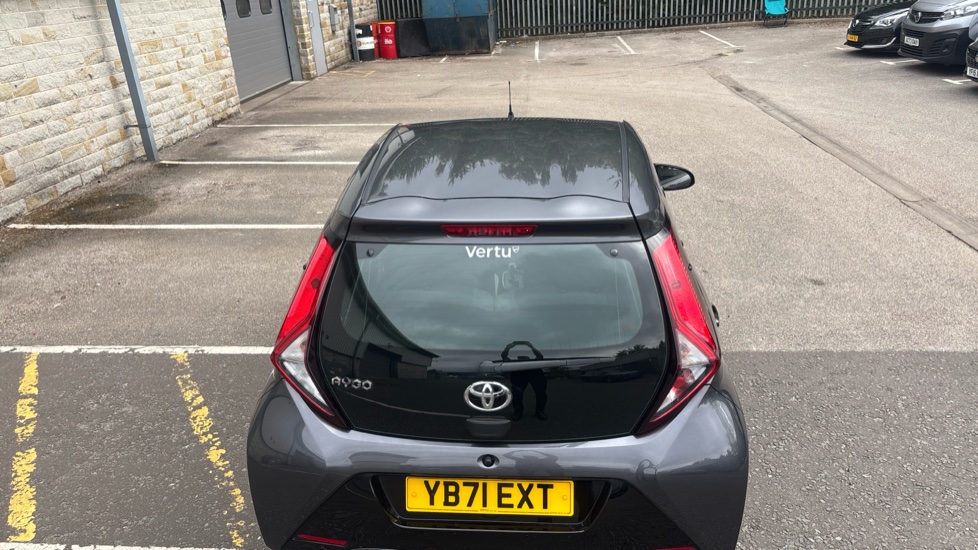 Toyota Aygo 1.0 VVT-i X-Play TSS 5dr x-shift Petrol Hatchback - Image 45