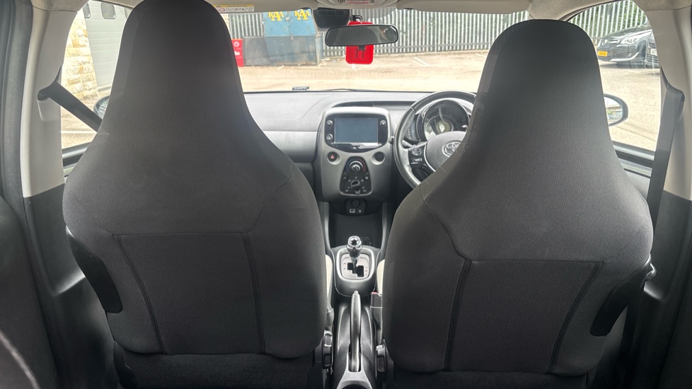 Toyota Aygo 1.0 VVT-i X-Play TSS 5dr x-shift Petrol Hatchback - Image 46
