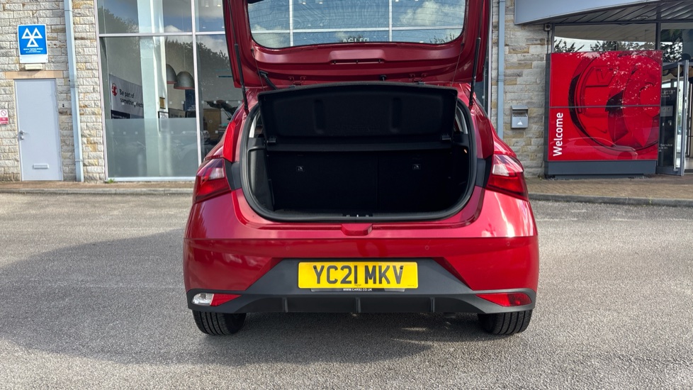 Hyundai i20 1.0T GDi 48V MHD SE Connect 5dr Petrol Hatchback - Image 4