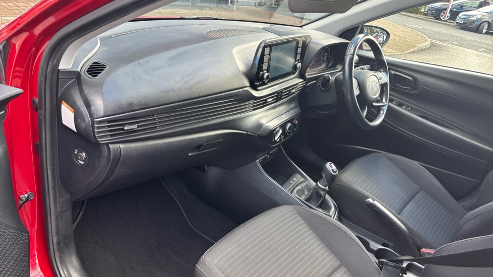 Hyundai i20 1.0T GDi 48V MHD SE Connect 5dr Petrol Hatchback - Image 9