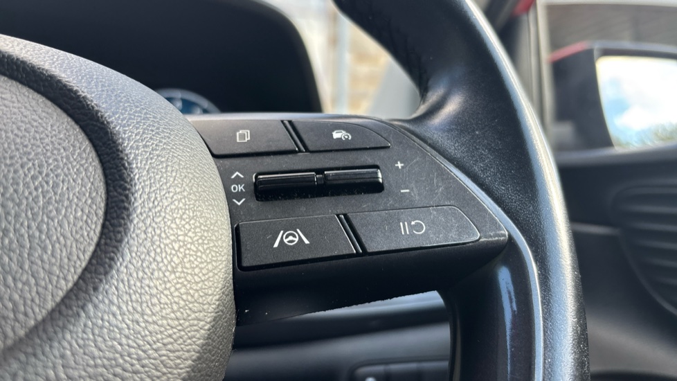 Hyundai i20 1.0T GDi 48V MHD SE Connect 5dr Petrol Hatchback - Image 23