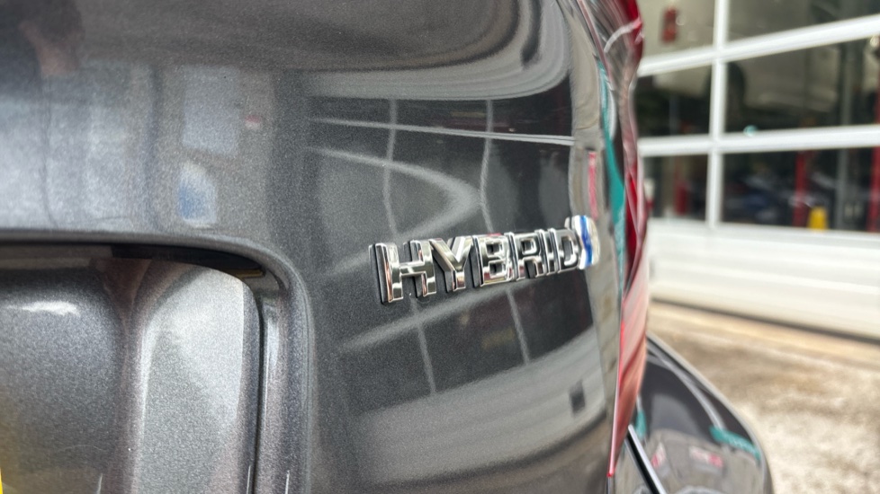 Toyota C-HR 1.8 Hybrid Icon 5dr CVT Hybrid Hatchback - Image 45