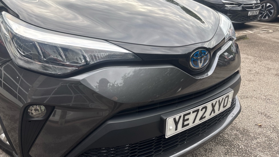 Toyota C-HR 1.8 Hybrid Icon 5dr CVT Hybrid Hatchback - Image 48