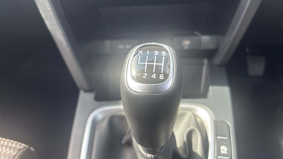 Kia Xceed 1.5T GDi ISG 2 5dr Petrol Hatchback - Image 27
