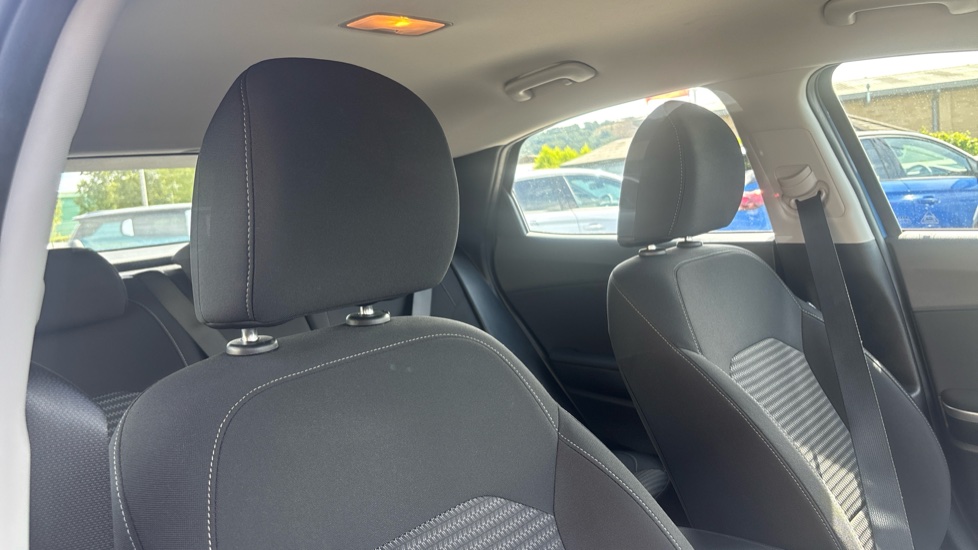 Kia Xceed 1.5T GDi ISG 2 5dr Petrol Hatchback - Image 39