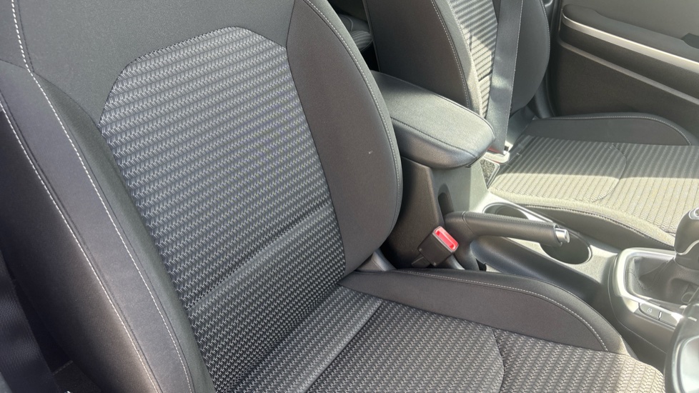 Kia Xceed 1.5T GDi ISG 2 5dr Petrol Hatchback - Image 40