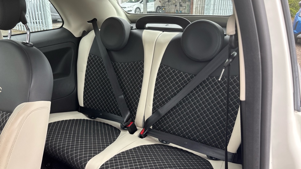Fiat 500 1.0 Mild Hybrid Dolcevita [Part Leather] 2dr Petrol Convertible - Image 16