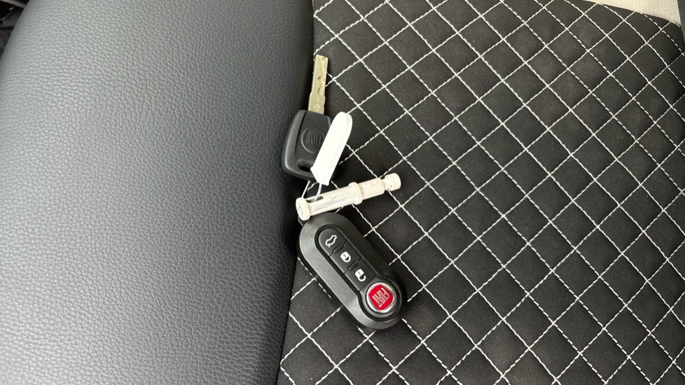 Fiat 500 1.0 Mild Hybrid Dolcevita [Part Leather] 2dr Petrol Convertible - Image 20