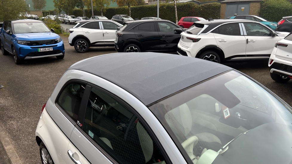 Fiat 500 1.0 Mild Hybrid Dolcevita [Part Leather] 2dr Petrol Convertible - Image 44