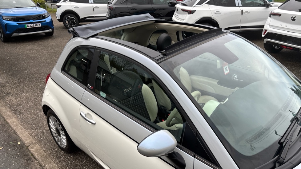 Fiat 500 1.0 Mild Hybrid Dolcevita [Part Leather] 2dr Petrol Convertible - Image 46