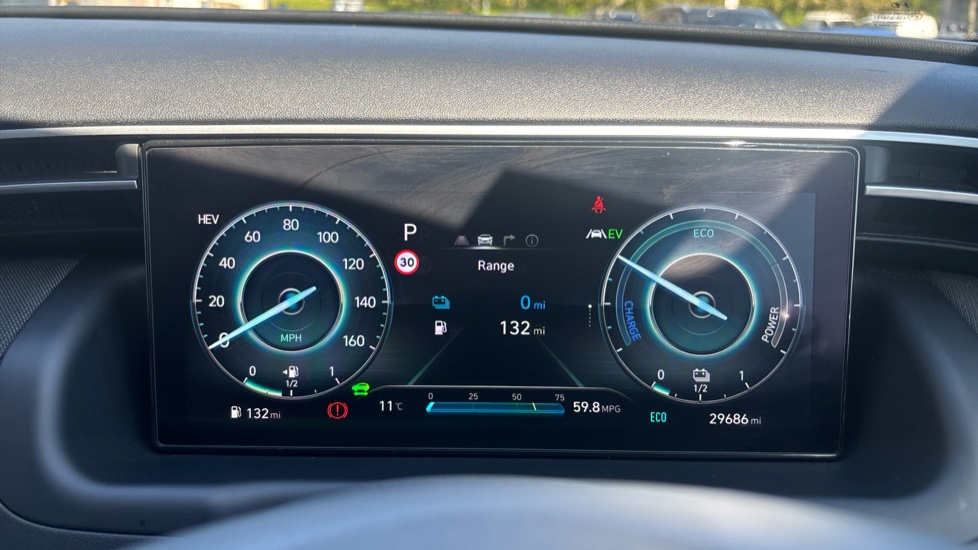 Hyundai TUCSON 1.6 TGDi Plug-in Hybrid Ultimate 5dr 4WD Auto Estate - Image 18