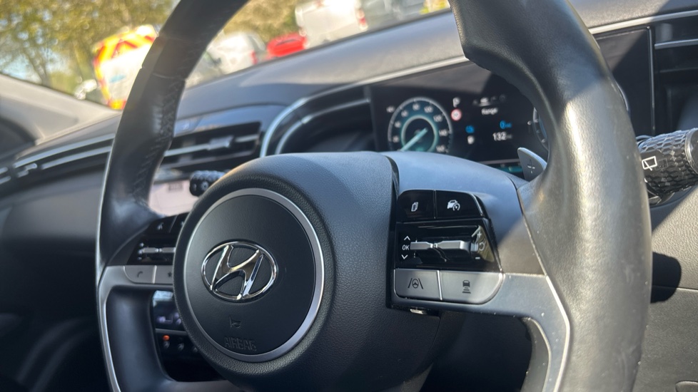 Hyundai TUCSON 1.6 TGDi Plug-in Hybrid Ultimate 5dr 4WD Auto Estate - Image 21