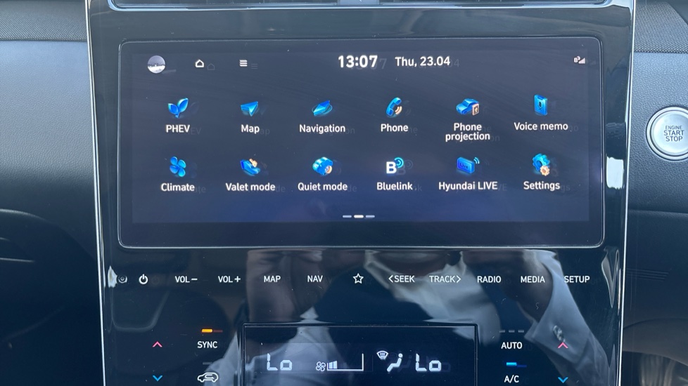Hyundai TUCSON 1.6 TGDi Plug-in Hybrid Ultimate 5dr 4WD Auto Estate - Image 38