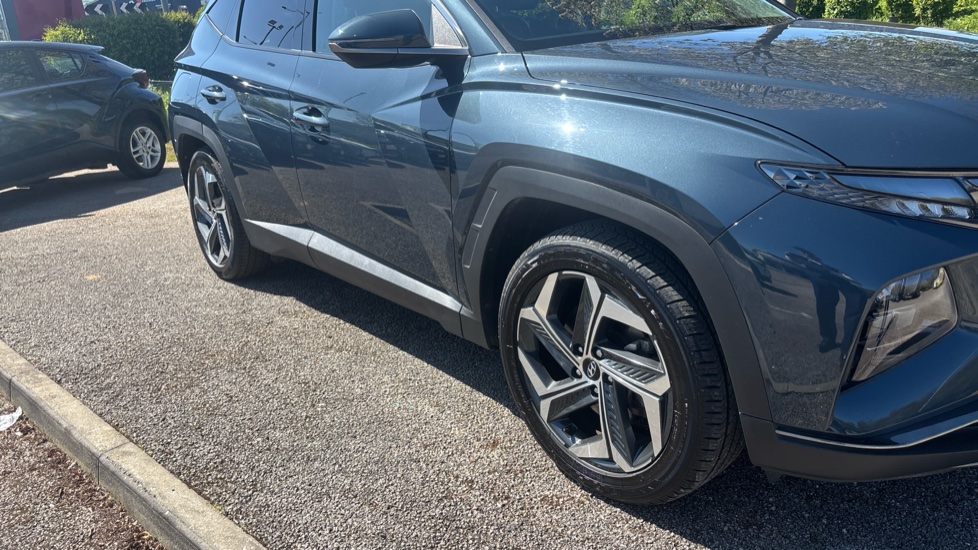 Hyundai TUCSON 1.6 TGDi Plug-in Hybrid Ultimate 5dr 4WD Auto Estate - Image 57