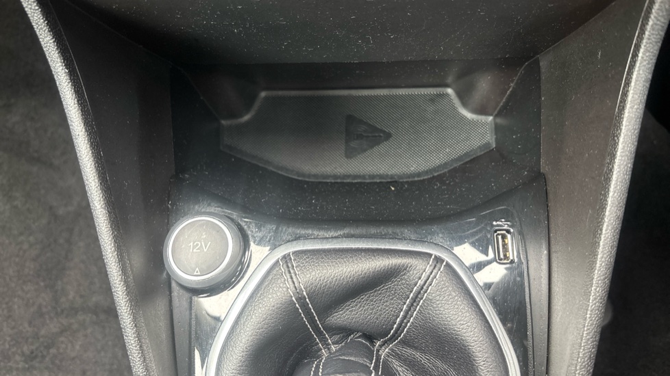 Ford Fiesta 1.0 EcoBoost 125 Titanium 5dr Petrol Hatchback - Image 30