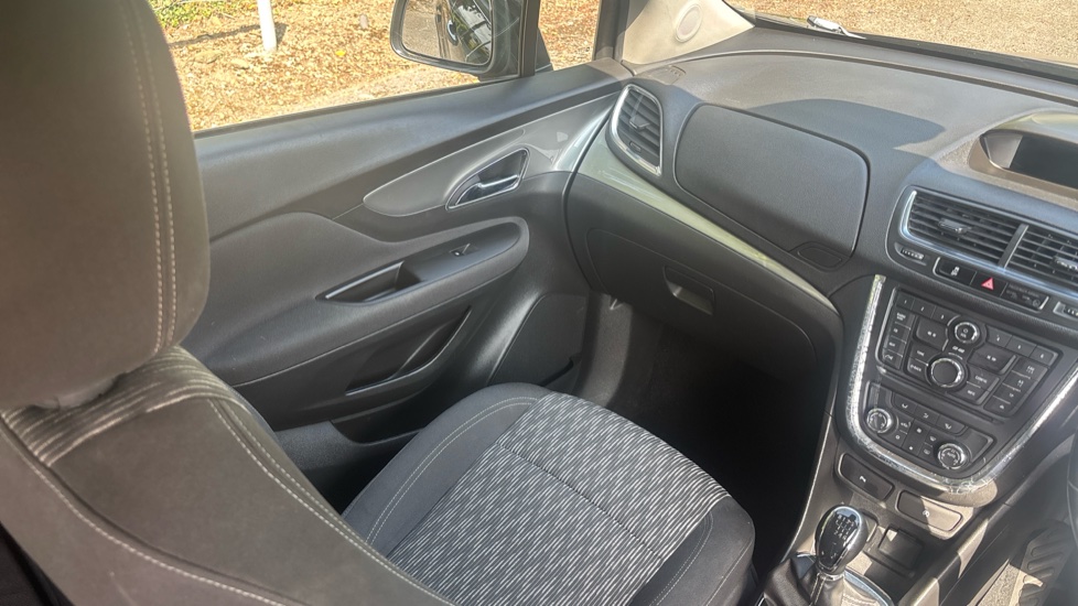 Vauxhall Mokka 1.4T Exclusiv 5dr Petrol Hatchback - Image 14