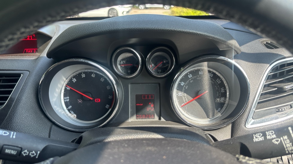 Vauxhall Mokka 1.4T Exclusiv 5dr Petrol Hatchback - Image 18