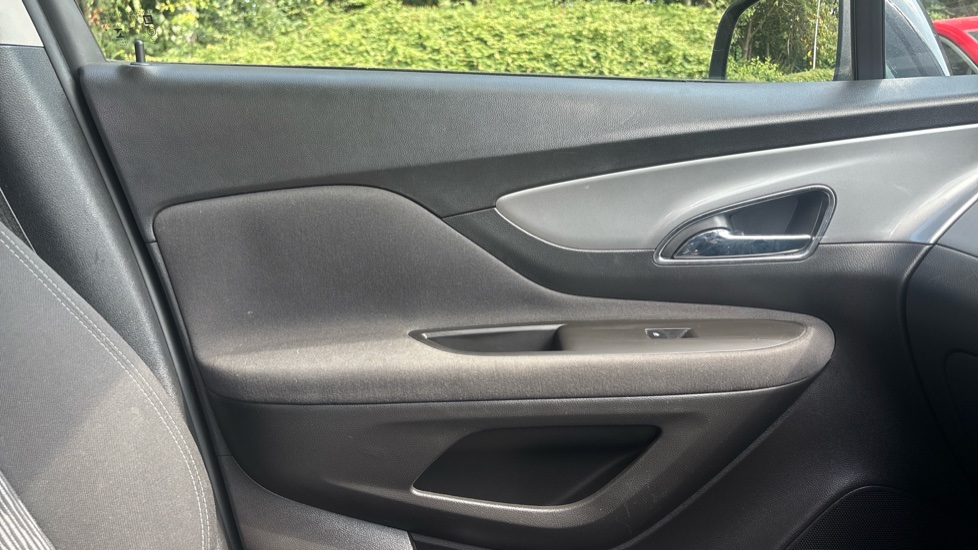 Vauxhall Mokka 1.4T Exclusiv 5dr Petrol Hatchback - Image 29