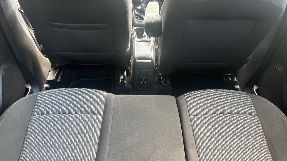 Vauxhall Mokka 1.4T Exclusiv 5dr Petrol Hatchback - Image 42