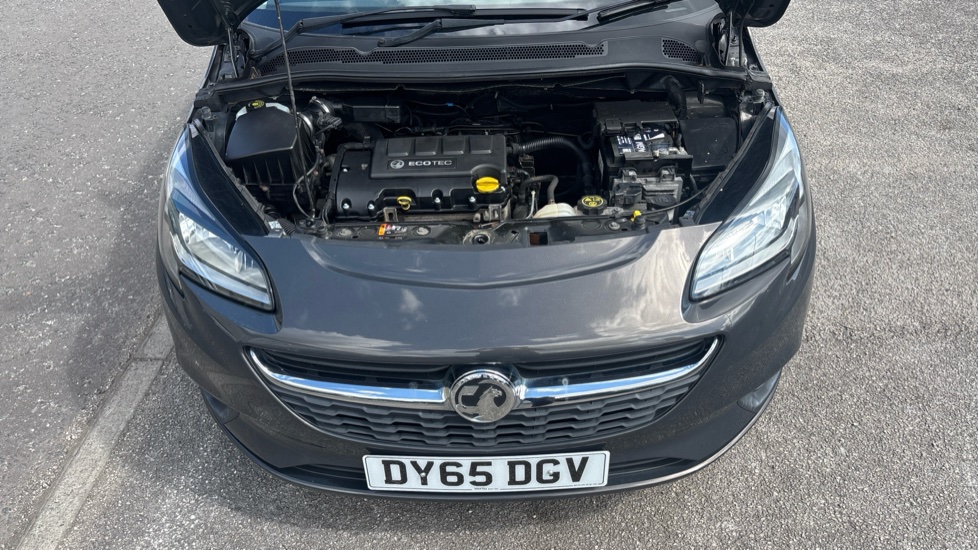 Vauxhall Corsa 1.4 Design 5dr Petrol Hatchback - Image 8