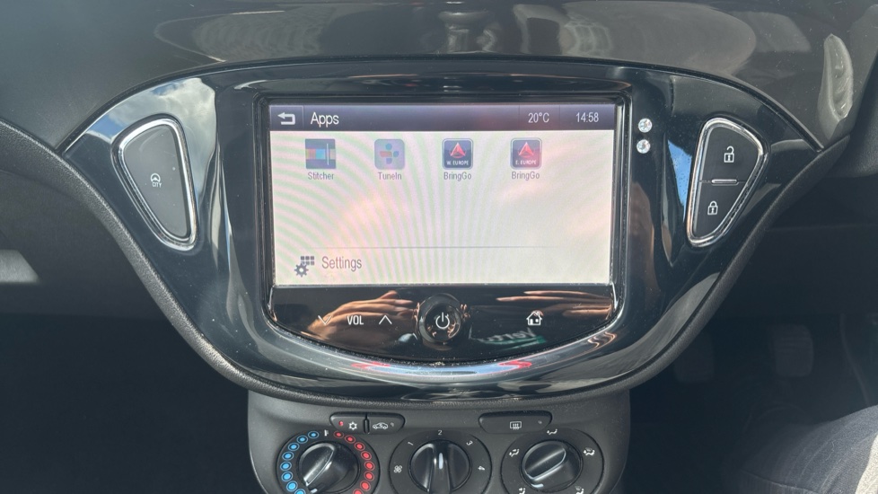 Vauxhall Corsa 1.4 Design 5dr Petrol Hatchback - Image 37
