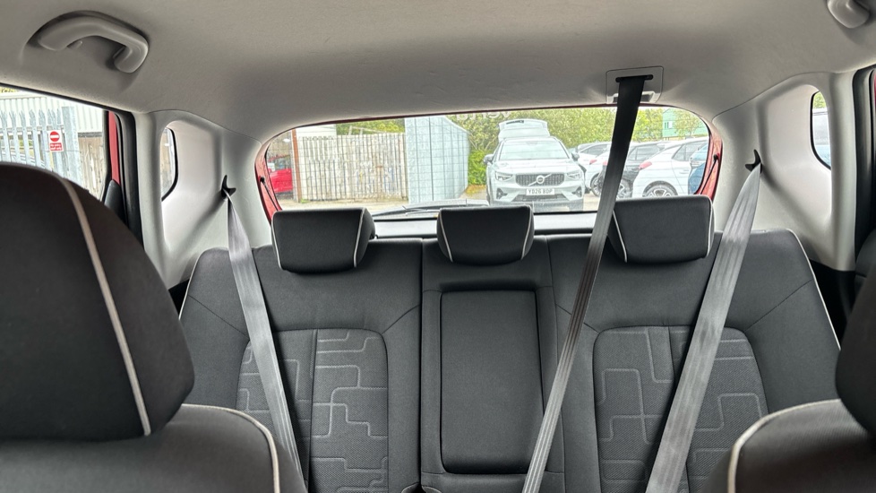 Kia Venga 1.6 2 5dr Auto [6] Petrol Hatchback - Image 15