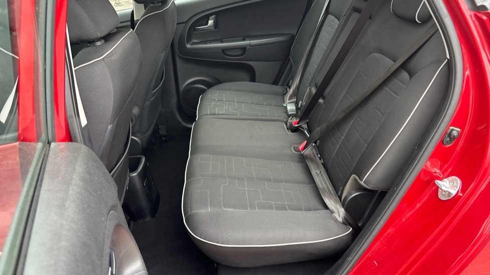 Kia Venga 1.6 2 5dr Auto [6] Petrol Hatchback - Image 16