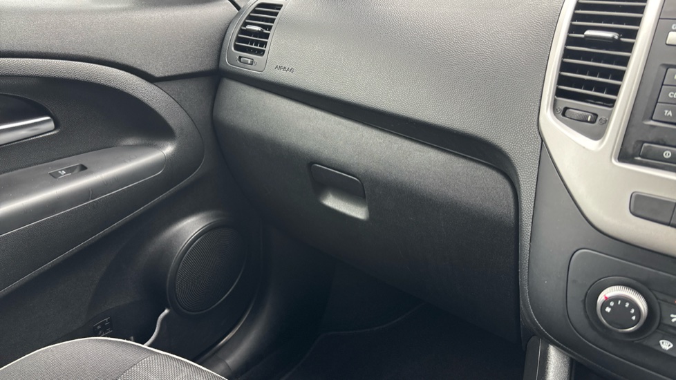 Kia Venga 1.6 2 5dr Auto [6] Petrol Hatchback - Image 35