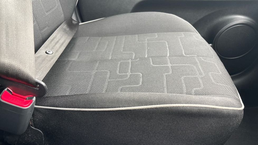 Kia Venga 1.6 2 5dr Auto [6] Petrol Hatchback - Image 36