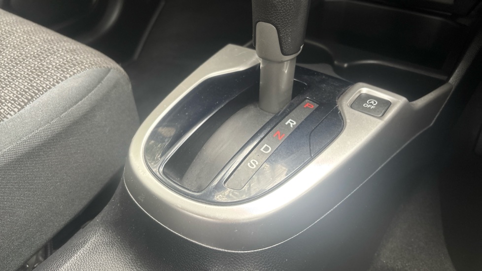 Honda Jazz 1.3 S 5dr CVT Petrol Hatchback - Image 31