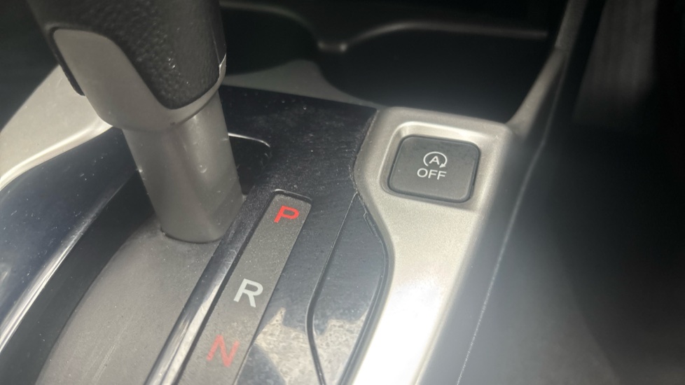 Honda Jazz 1.3 S 5dr CVT Petrol Hatchback - Image 33