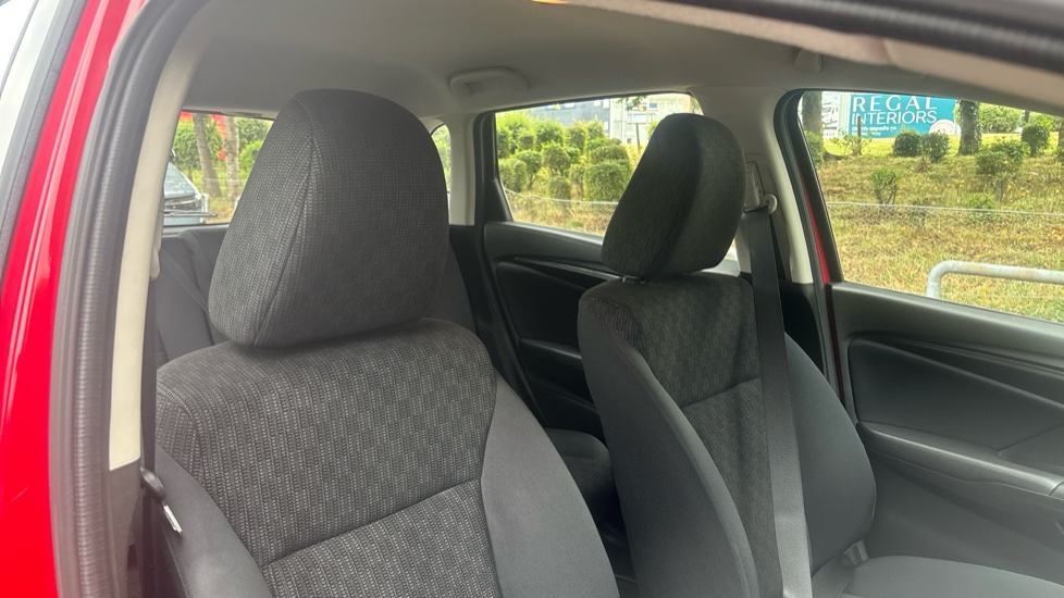 Honda Jazz 1.3 S 5dr CVT Petrol Hatchback - Image 45