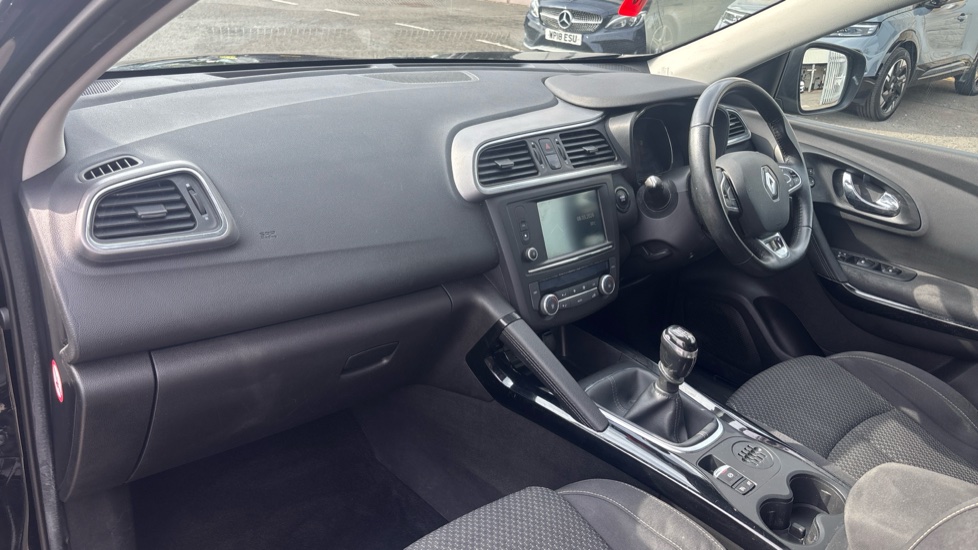 Renault Kadjar 1.5 dCi Dynamique Nav 5dr Diesel Hatchback - Image 9