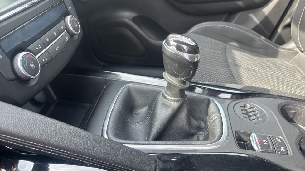 Renault Kadjar 1.5 dCi Dynamique Nav 5dr Diesel Hatchback - Image 13