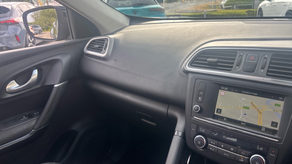 Renault Kadjar 1.5 dCi Dynamique Nav 5dr Diesel Hatchback - Image 35