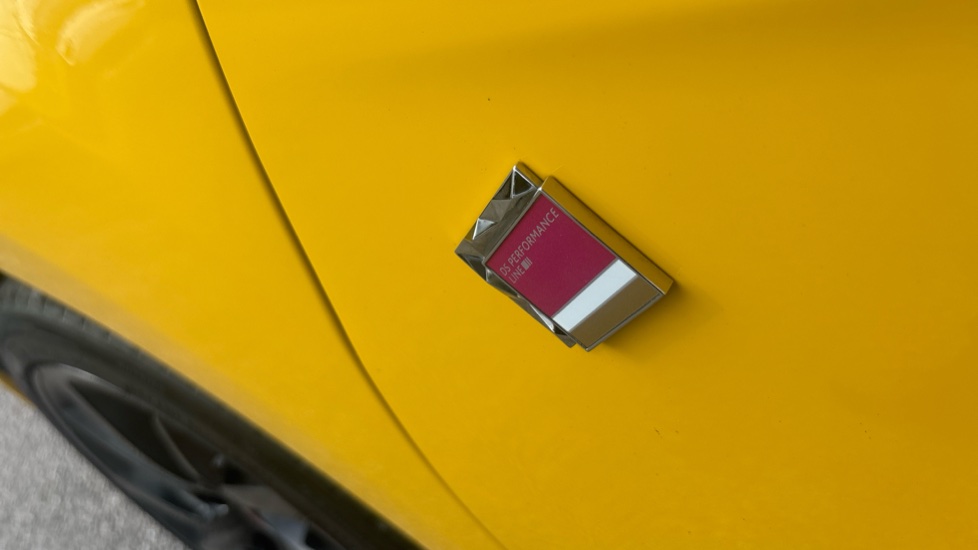 DS 3 1.2 PureTech Performance Line 3dr Petrol Hatchback - Image 43