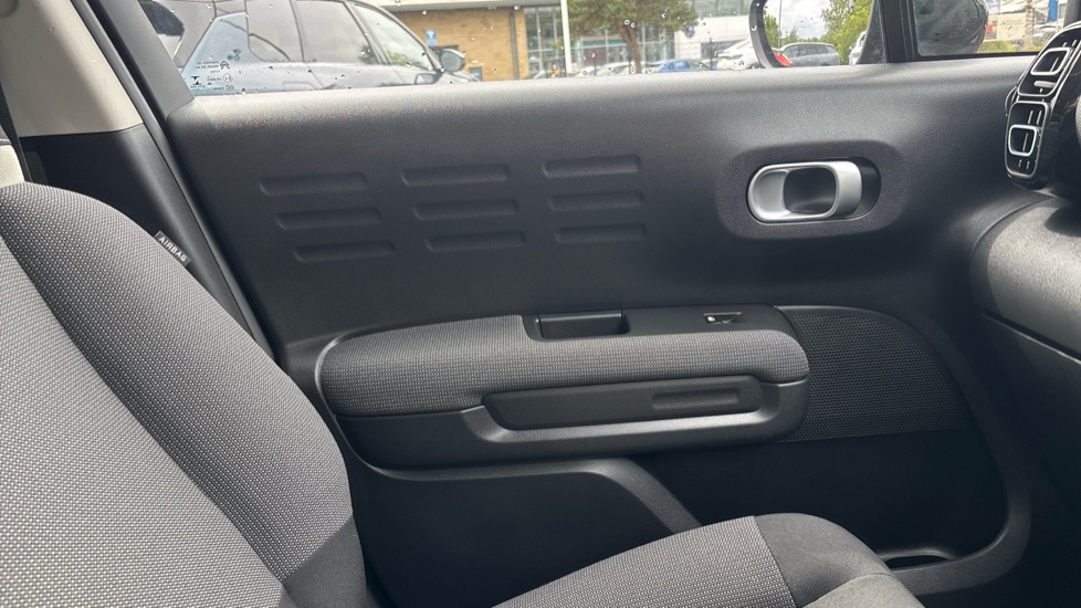 Citroen C3 Aircross 1.2 PureTech Flair 5dr Petrol Hatchback - Image 31